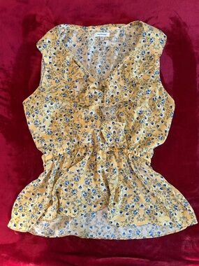 Max Studio Yellow Floral Ruffle Blouse (Size L) 💛
